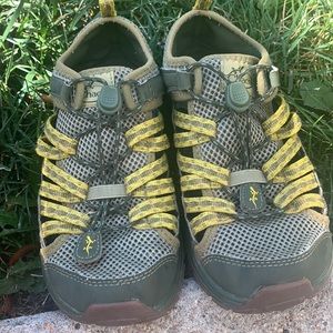 Chaco hiking/water shoes